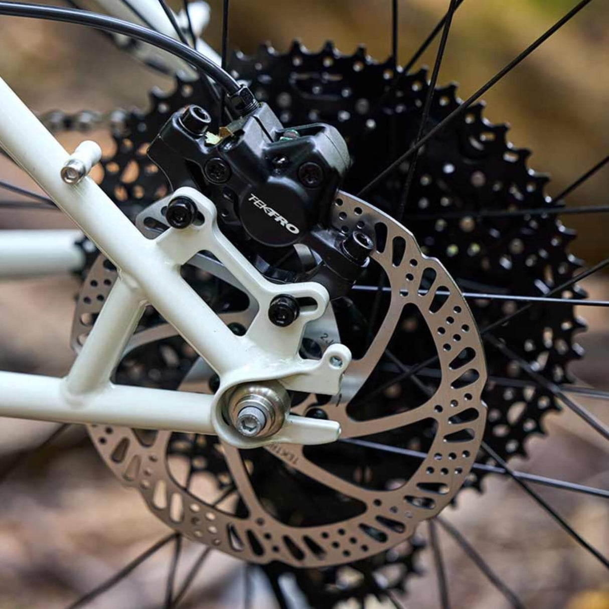 Bicicleta Surly Karate Monkey Snow Mold White