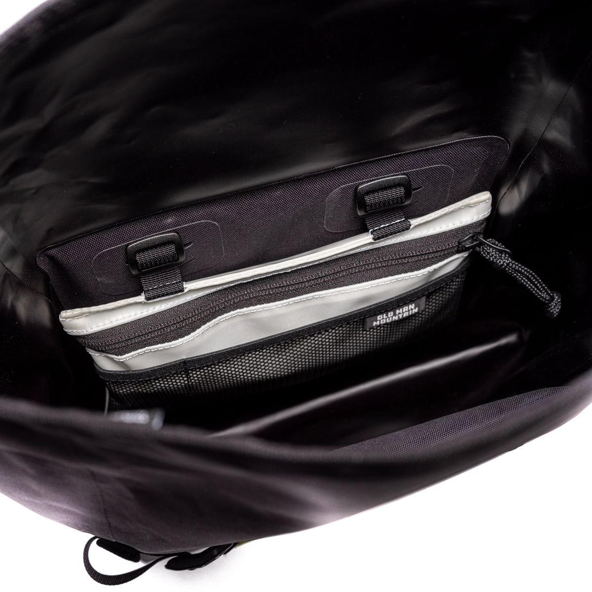 Bolsa Interior Alforja Old Man Mountain Pinecone Pouch