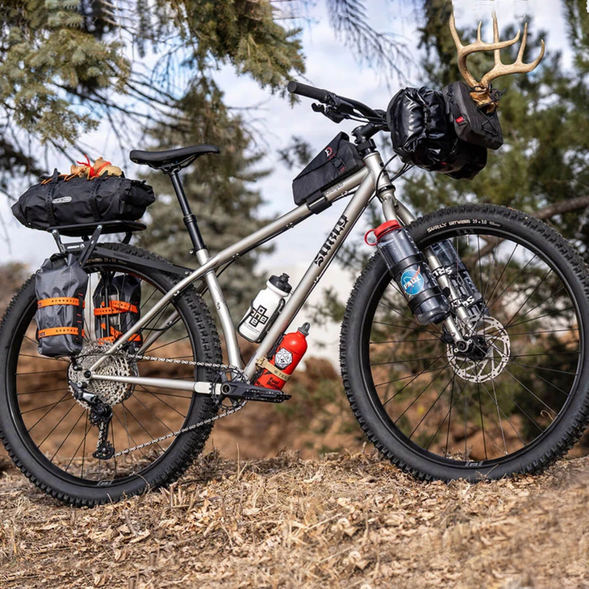 Bicicleta Surly Krampus Rigid - Salmon Skin Silver