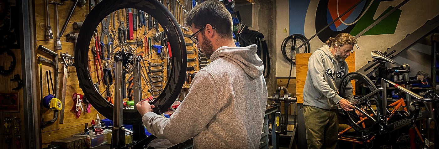 Taller de bicicletas en elche