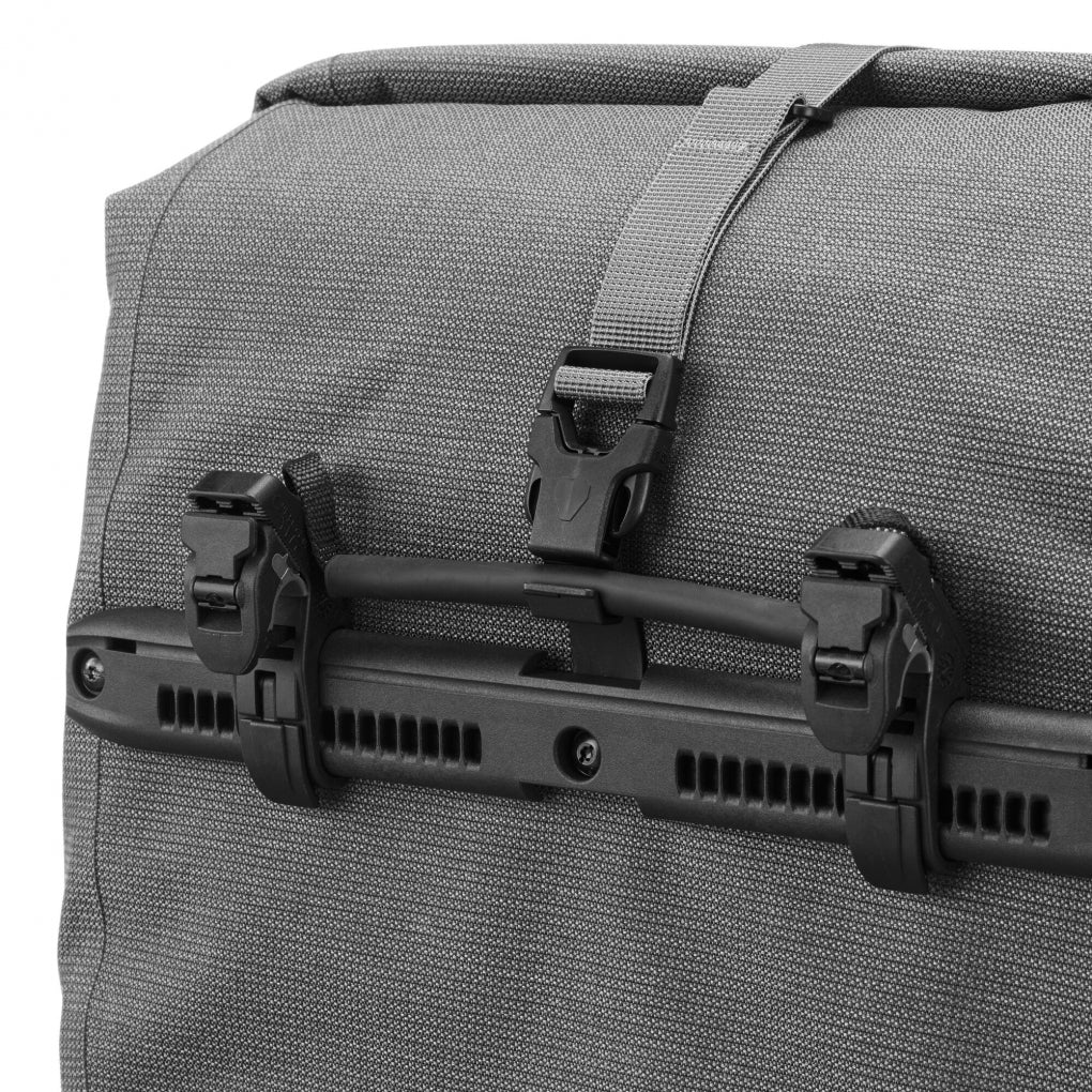 Alforja Ortlieb Urban BACK-ROLLER PLUS QL2.2 Indivi 20+3l. sin kit de montaje Pepper
